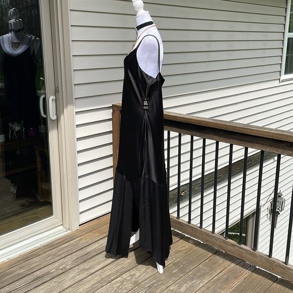 Gorgeous Black Satin Gown by Express - Picture 8 of 17